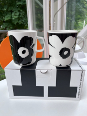 marimekko Becher 2-er Set  Unikko, schwarz-weiß